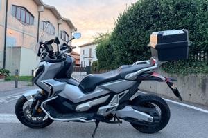 Moto honda x adv 2017 50000 km