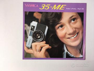 Yashica 35 ME camera brochure italiano