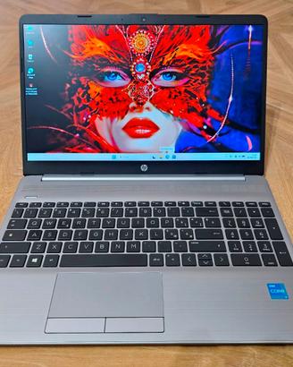 HP 250-G8_i3-1115G4_8GB_256GB NVME_15,6"_PERFETTO!