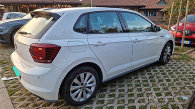 VOLKSWAGEN Polo 5ª serie - 2018