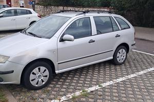 Skoda fabia 1.2. Benzina  170 m.k.