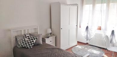 Per studentessa / infermiera / dip. pubblica