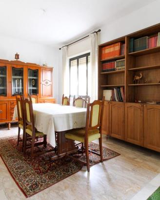 CASA SEMINDIPENDENTE A VESTONE