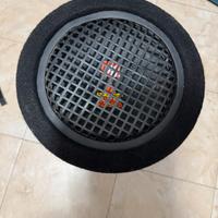 Subwoofer per auto da bagagliaio JBL