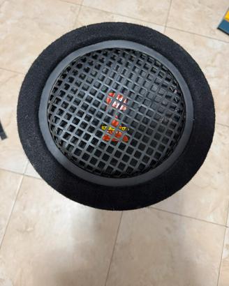 Subwoofer per auto da bagagliaio JBL
