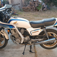 Honda CB 750.F2 d'epoca 1982