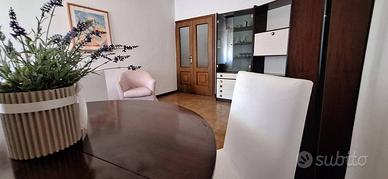 Appartamento di 93 m² con 4 locali a Ancona