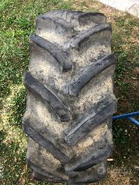 gomme 360 70 R20