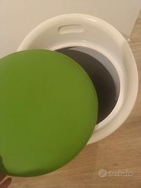 Sgabello con contenitore