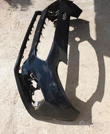 paraurti anteriore Ford Fiesta mk8 VIII