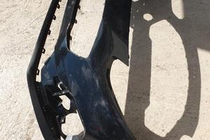 paraurti anteriore Ford Fiesta mk8 VIII