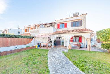 VILLA QUADRIFAMILIARE RISTRUTTURATA VIA UMBERTO CE