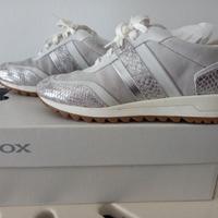 SCARPE SNEAKERS GEOX BIANCO/ARGENTO N.37