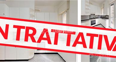 IN CONTESTO SIGNORILE TRILOCALE CON BALCONE