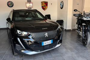 Peugeot 2008 BlueHDi 130 S&S EAT8 Allure