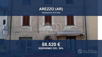 Immobile in asta di 92 m² con più di 5 locali a Ar