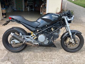 Ducati MONSTER