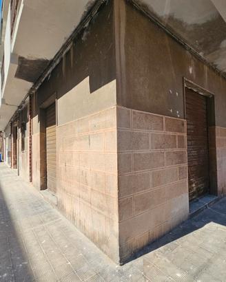 Locale C2 Via Torricelli Pescatori 59 Mq