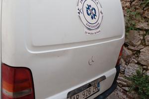 furgone Mercedes vito