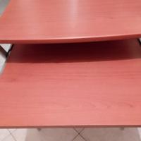scrivania piccolina con supporto sotto a soli 25€