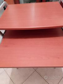 scrivania piccolina con supporto sotto a soli 25€