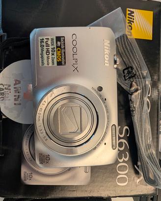 Fotocamera Nikon COOLPIX S6300
