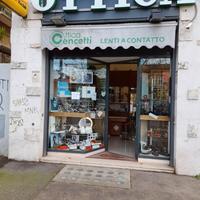 Attività di ottica storica . Roma sud