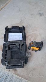 Livellatore laser De Walt con trepiedi telescopico