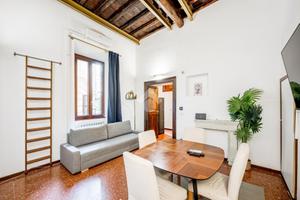 2 LOCALI A ROMA