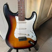Chiatarra elettrica Squier Strat Fender