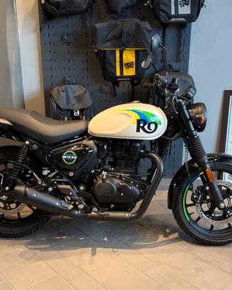 Royal Enfield HNTR 350 Dapper