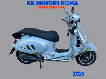 Piaggio Vespa 300 GTS SUPERTECH-KM 16674 -2023