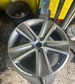 cerchi volkswagen e aud… O SCAMB CON CERCHI OZ