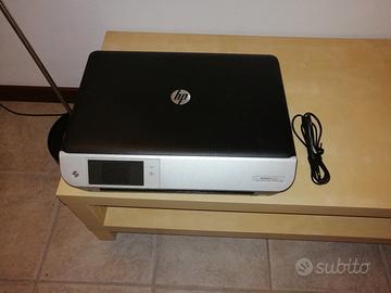 Stampante HP Envy 5532 wifi