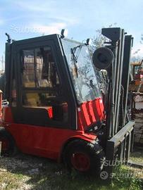 Carrello elevatore MORA M30