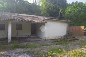 VILLA SINGOLA A ARTENA