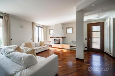 VILLA SINGOLA A ELLO