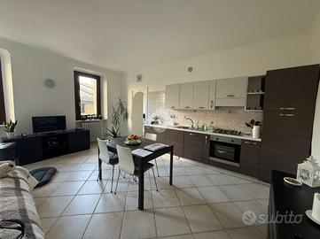 4 LOCALI A LANZO TORINESE