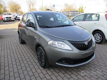 Lancia Ypsilon 1.0 Hybrid Silver Plus - Ok Neopat.