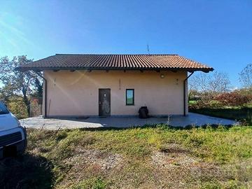 Immobile in asta di 253 m² con 3 locali a Leinì