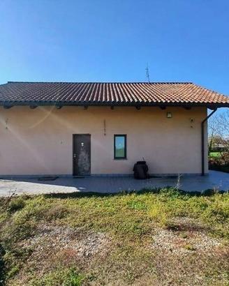 Immobile in asta di 253 m² con 3 locali a Leinì