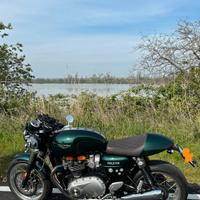 Triumph thruxton 1200
