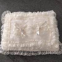 Cuscino portafedi antico