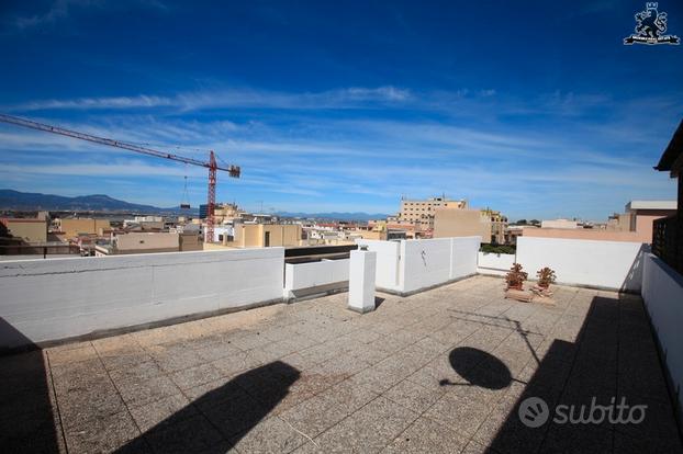 Cagliari ultimo piano panoramico+terrazza