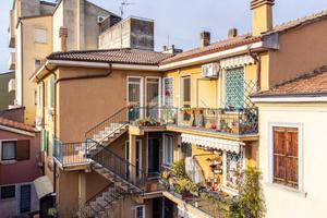 2 LOCALI A VERONA
