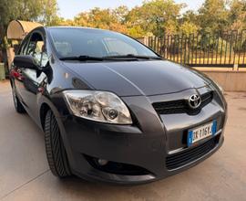 Toyota Auris 1.4 Sol 2009 con 155000Km