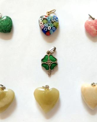 Lotto 7 ciondoli vintage cuore pietre dure