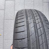 2 Pneumatici Goodyear Effient Grip 185 60 R15 88H