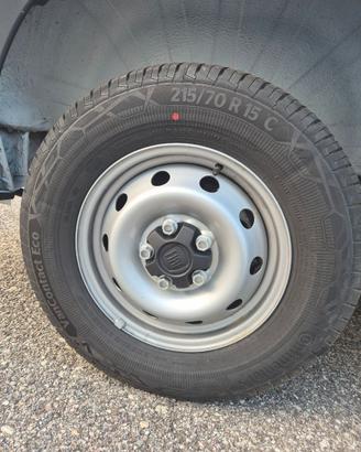 Pneumatici NUOVI estivi Fiat Ducato 215/70 R15C