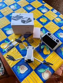 DJI Mini 3 Pro con RC